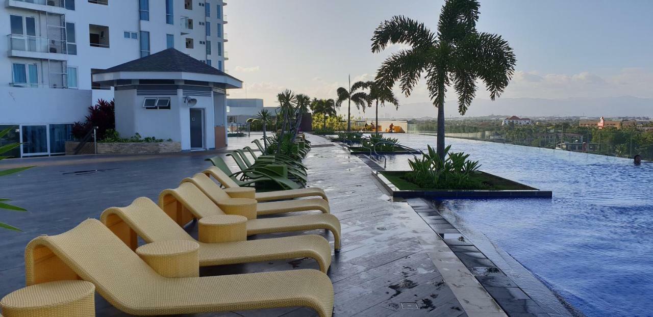 Apartment Sea View At Mactan Newtown Lapu-Lapu City Bagian luar foto