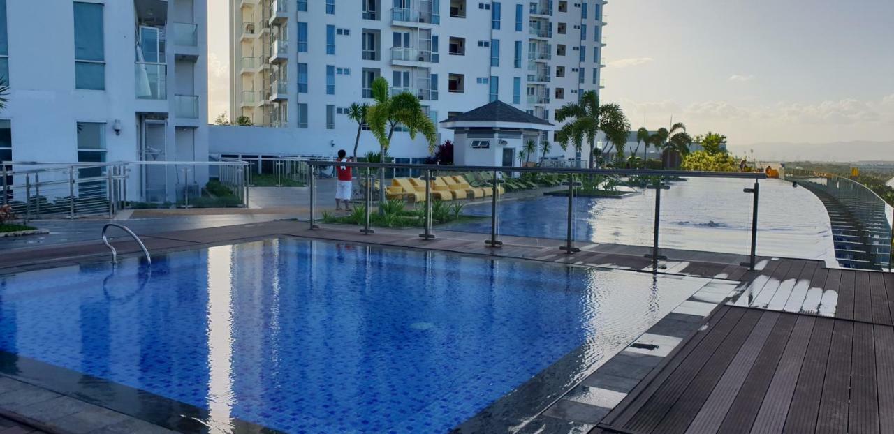 Apartment Sea View At Mactan Newtown Lapu-Lapu City Bagian luar foto