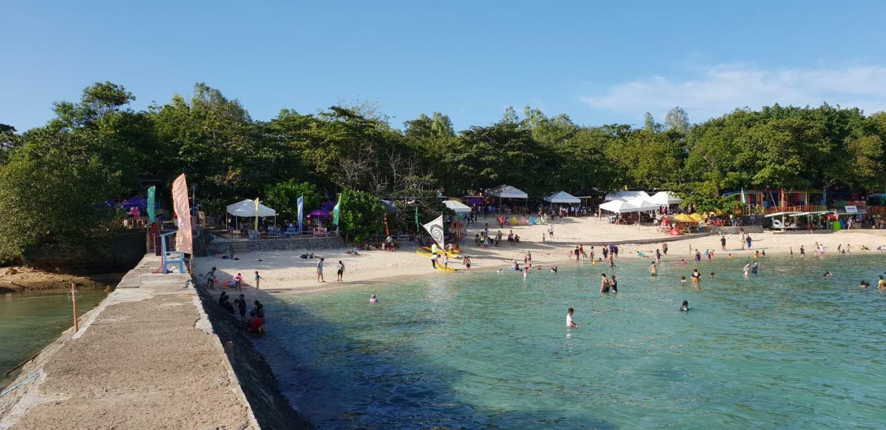 Apartment Sea View At Mactan Newtown Lapu-Lapu City Bagian luar foto